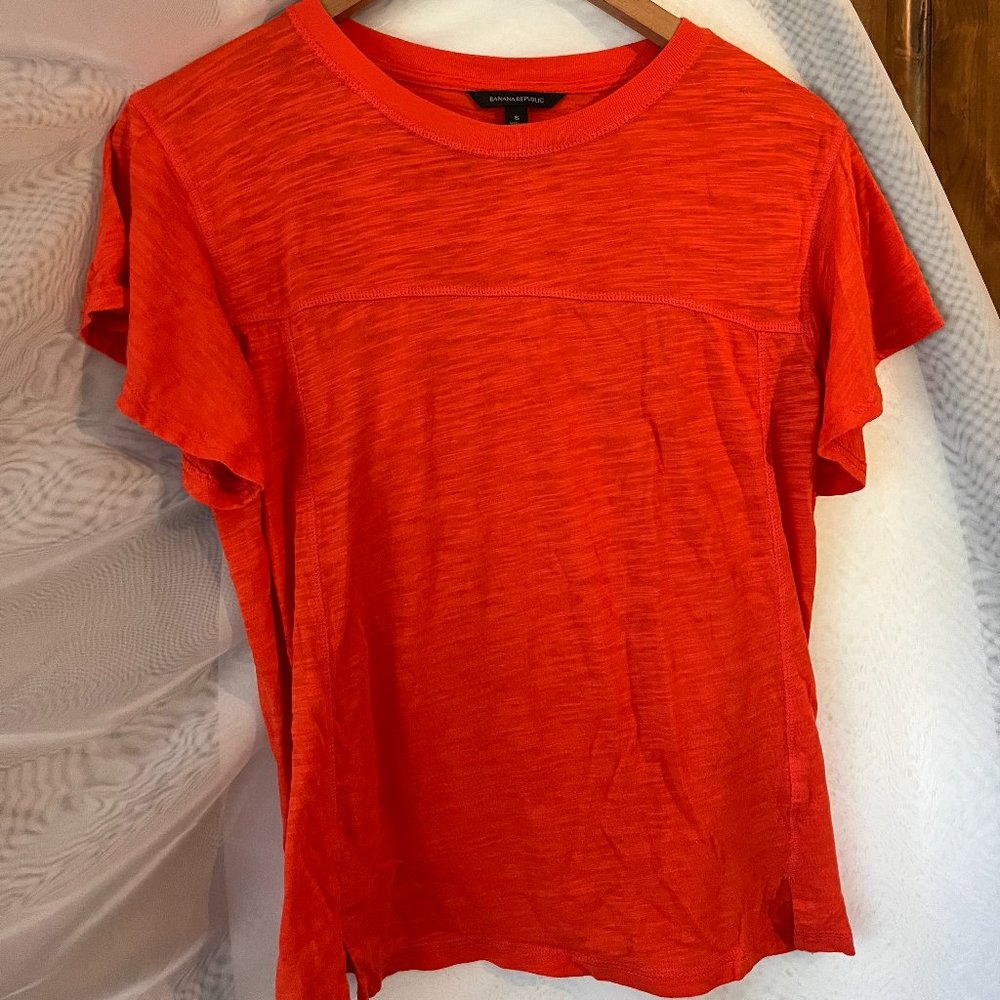 Banana Republic Size S Orange Top